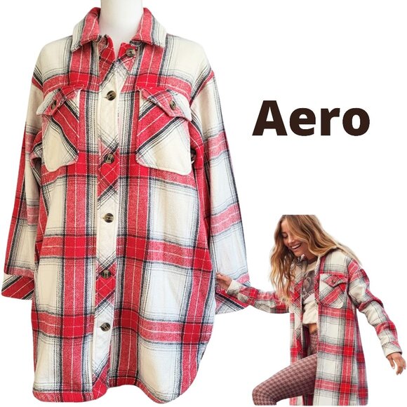 aerie Jackets & Blazers - AERIE Red & White Plaid Oversized Thick Flannel Shacket - Women's M